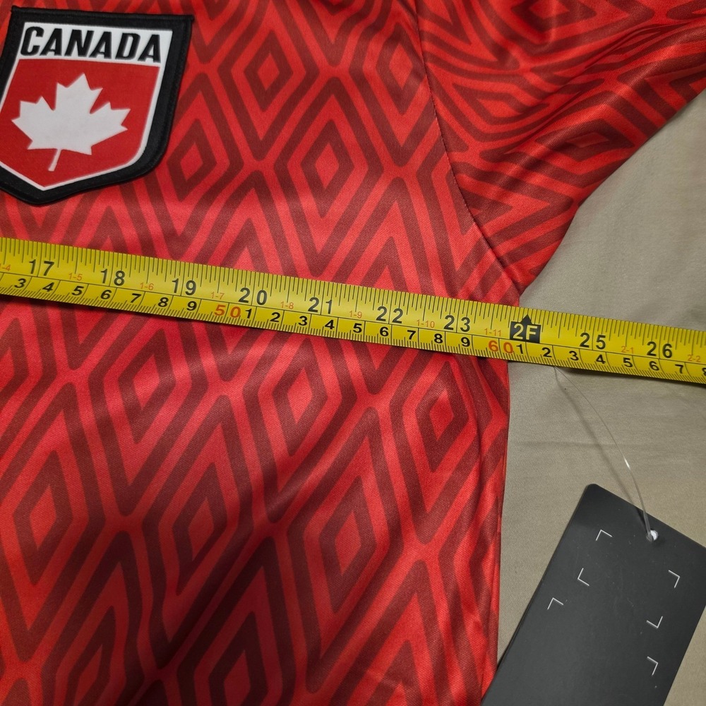 Umbro Canada Soccer Jersey Geometric Diamond Print Football 2026 Red Size Large - Picture 7 of 10